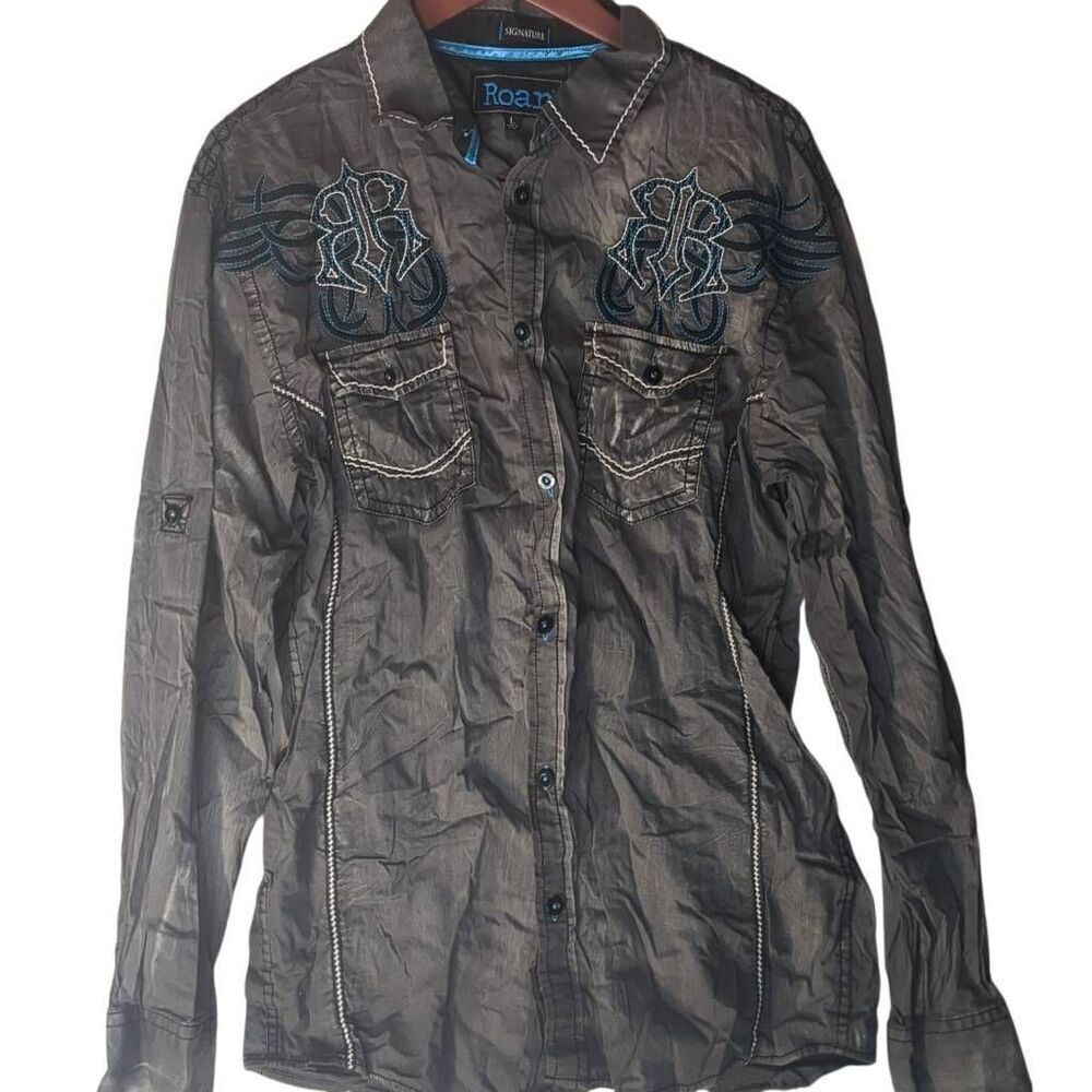 ROAR Buckle Surmountable Embroidered Western Long Sleeve Button Snap Front Shirt
